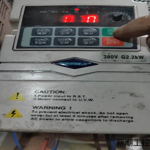 拆机上海维盾变频器VFD6900-G2R2T4议价商品