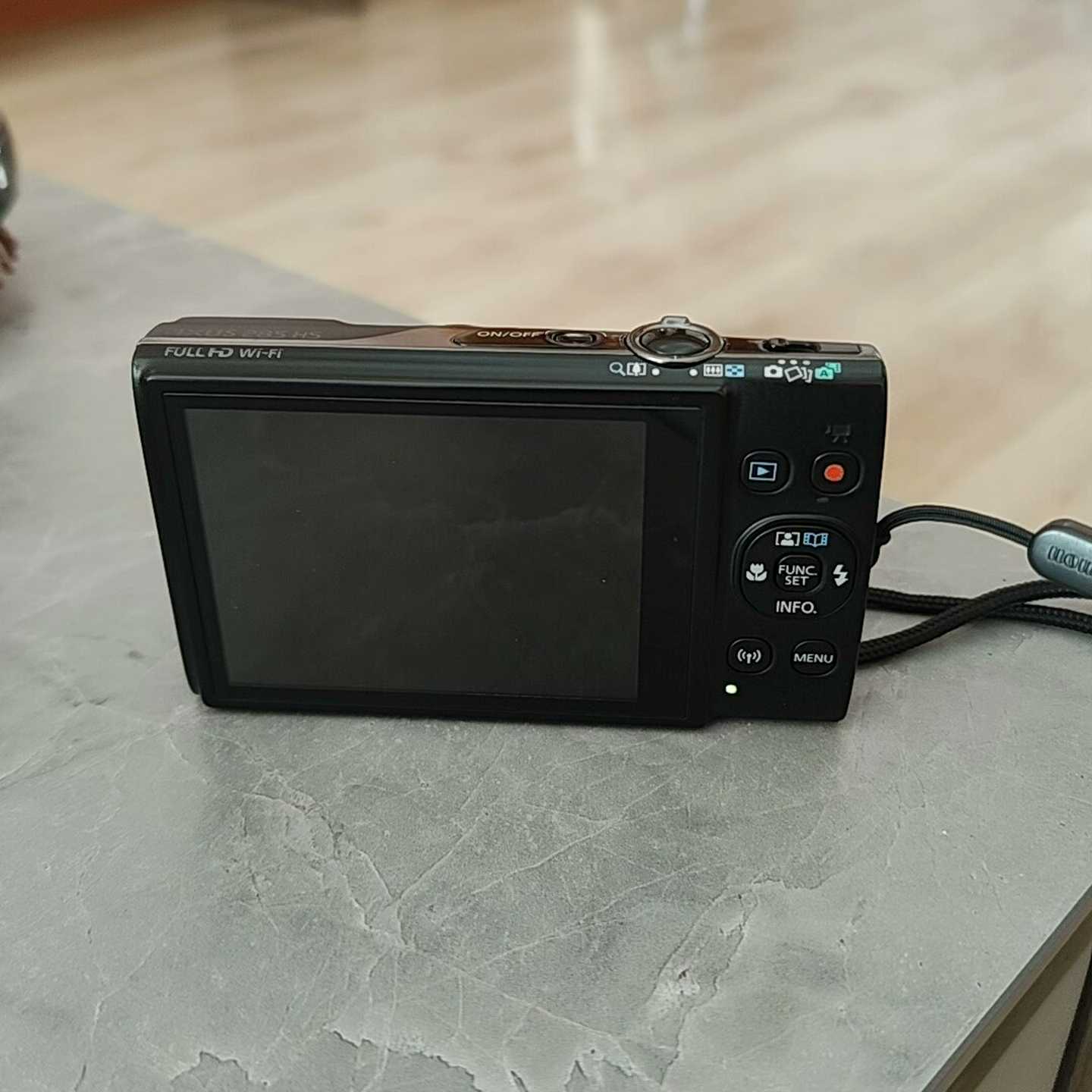 佳能ixus285hs黑色功能全部正常，配件有电池一块，3--议价商品