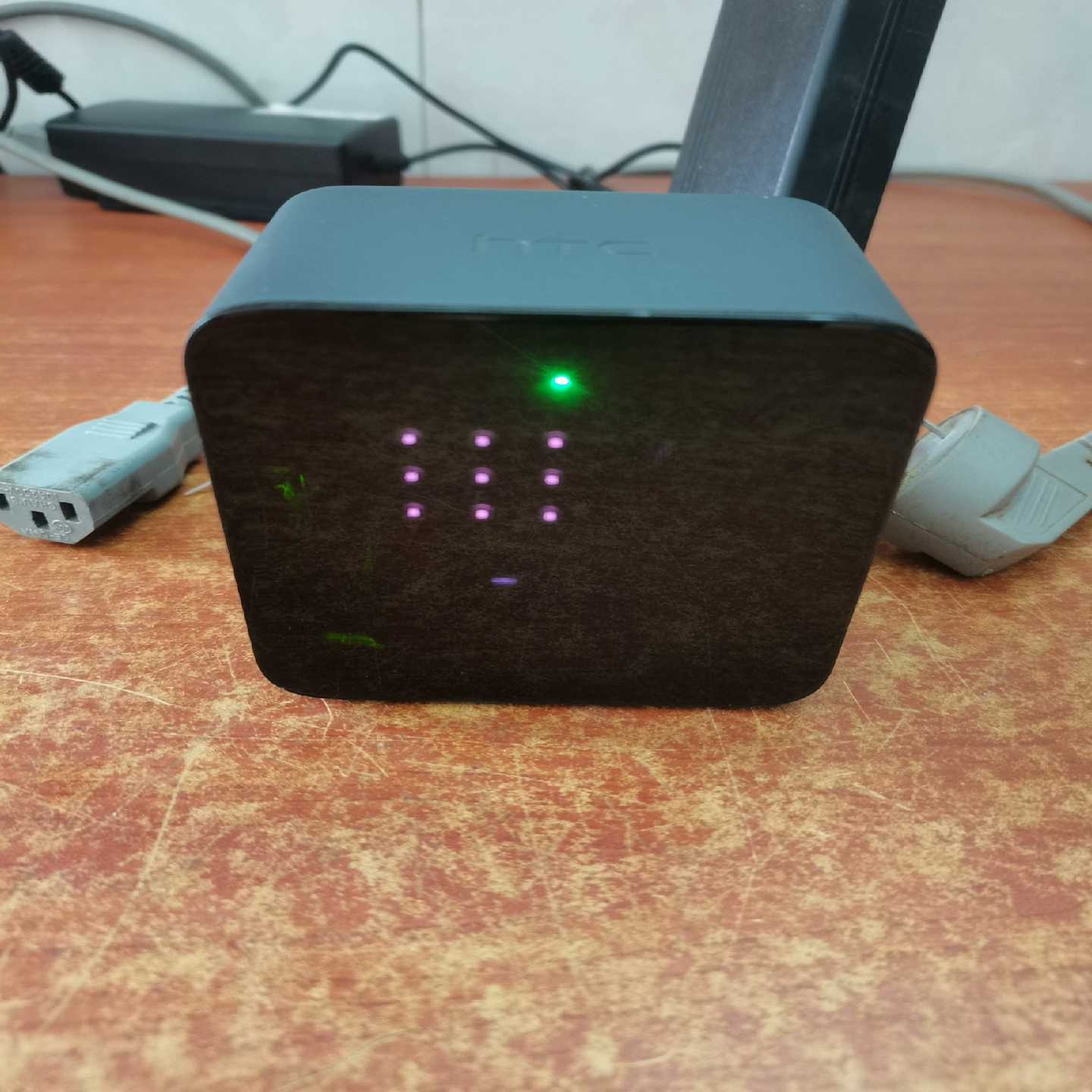 (议价)HTCVIVE9灯功能全部正常,配个普通电源,线