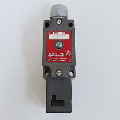 Euchner NZ1VZ529 E L220 Safety Switch 10A 250V