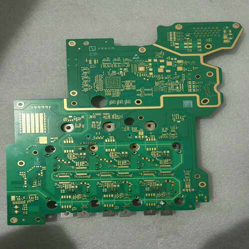 咨询-ZEEKR极氪EDU2P-MCBREV:0MB01