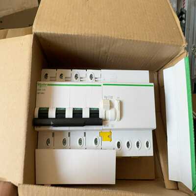 询价施耐德VigiC120漏电保护器，4P，D100A
