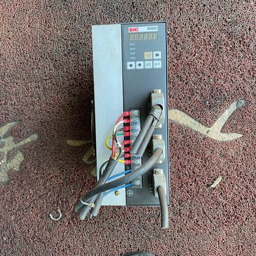 议价Cairn Emperor 1To2 Servo Drive Sd020 Beautiful Color Goo