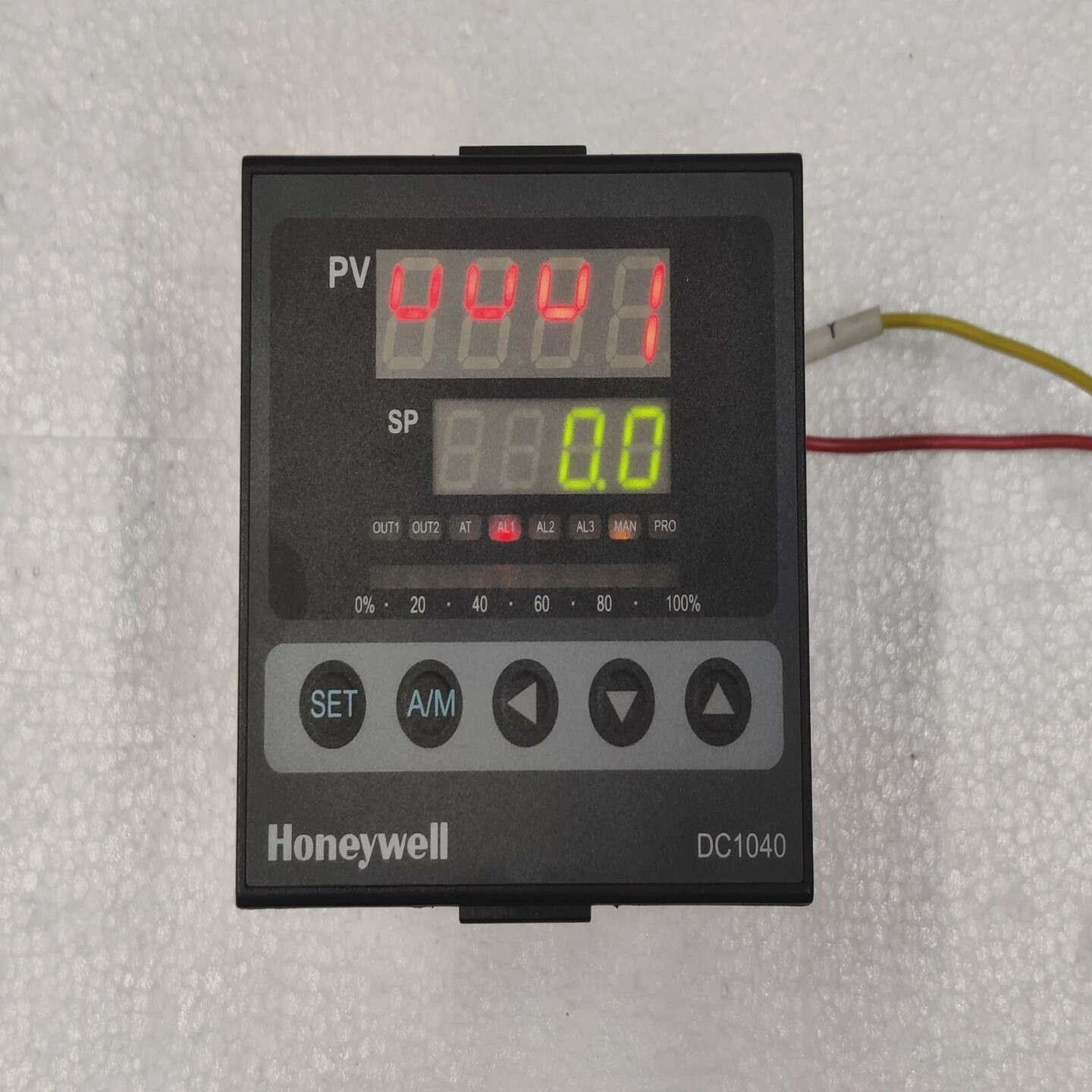 霍尼韦尔DC1040温度控制器DC1040CL-302000-E