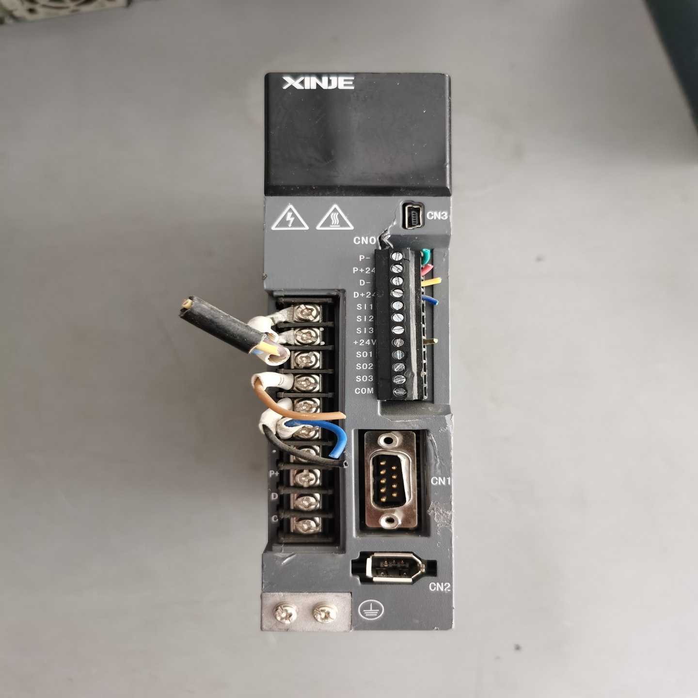 信捷伺服电机驱动器，驱动器100W，功能，成色见询价