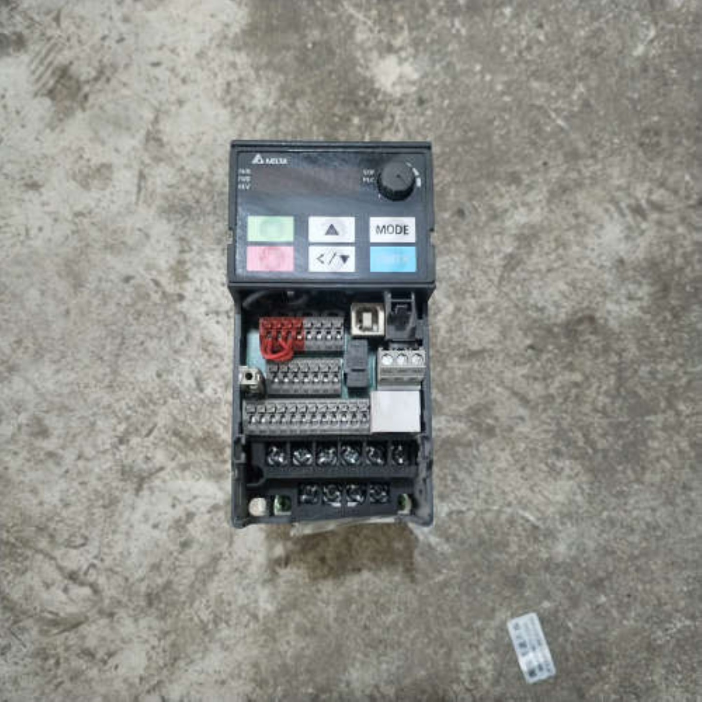 售前询价台达变频器VFD2A7MS43ANSAA议价