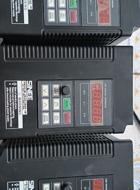 正弦变频器SINEEEM303B2R2G3R0P3B-询