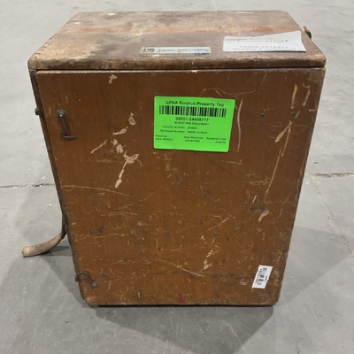 BERGER INSTRUMENTS 65813 SURVEYOR TRANSIT W CASE VINTAGE