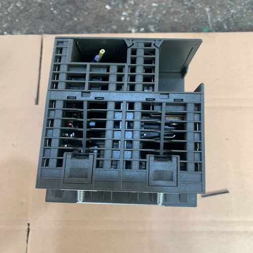 伟肯NXSNXP变频器通迅卡228L228Kvacon询价