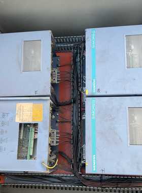西门子SIMOREG直流调速器，型号6RA2818-6DV6--议价商品