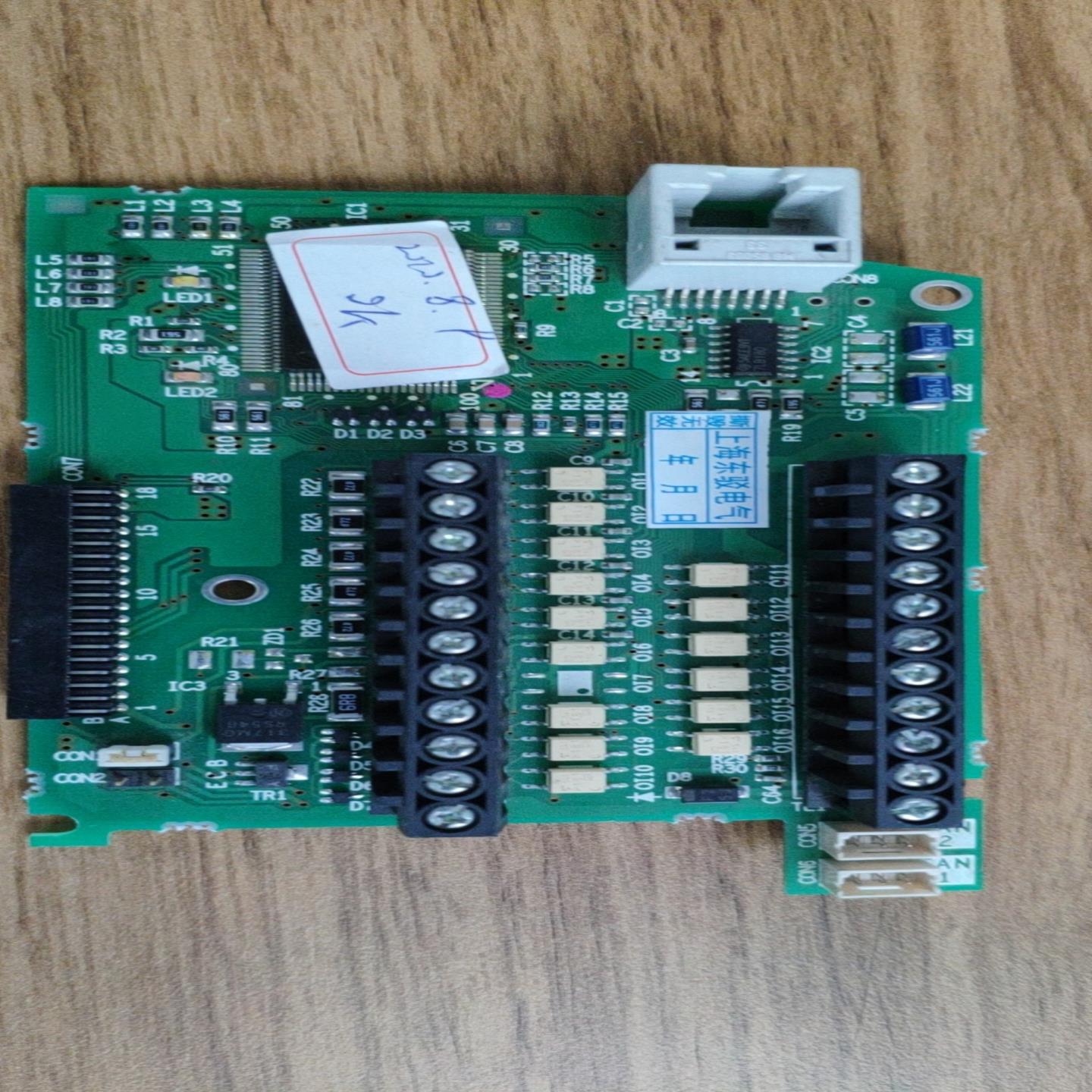 三菱E540 CPU板 主板 BC186A512G53 15KW-75KW     098询价