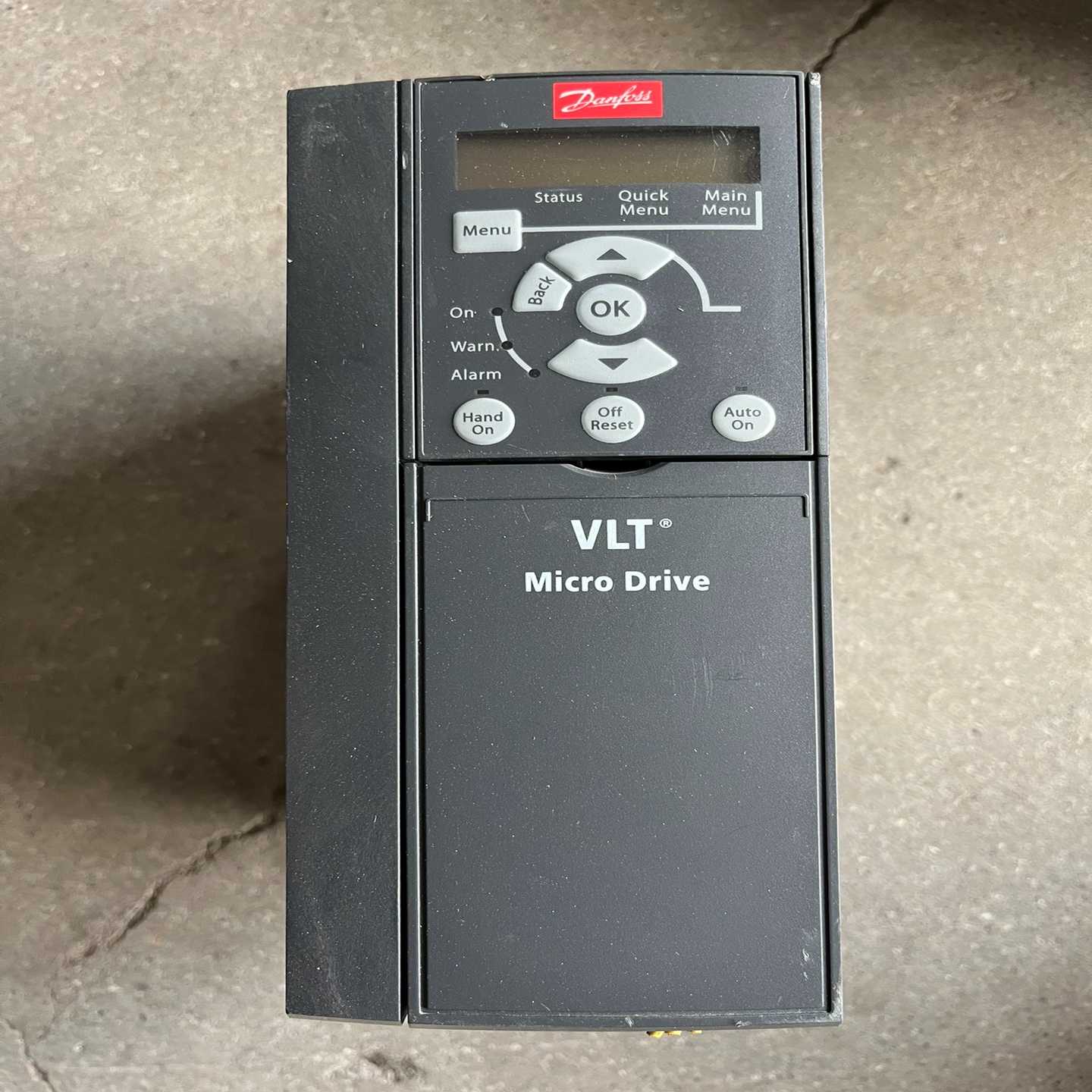 丹佛斯5KW变频器FC-051P5K5T4E20H3BX询价