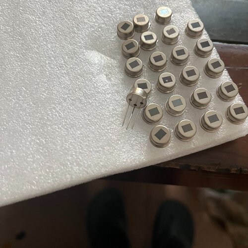 寻人体红外热释电传感器替换RE200B人体红外传感器探头24个