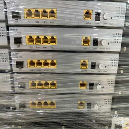 华为万兆光猫 OptiXstar P812E 带电源 机器包~议价