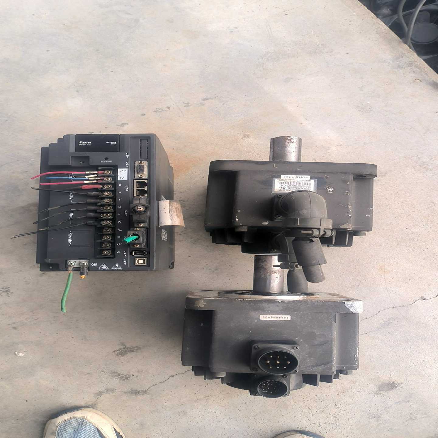 台达伺服驱动器ASD-A2-2043-M,电机ECMA-k1--议价商品