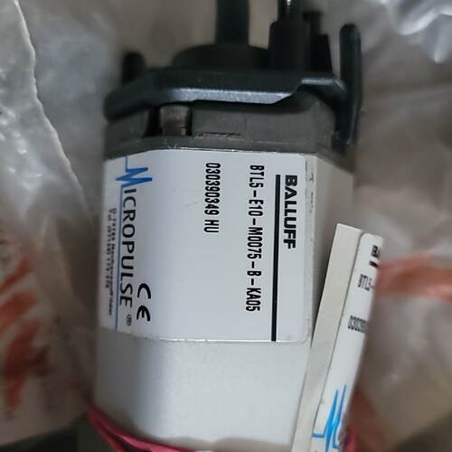 询/巴鲁夫BALLUFF位移传感器BTL5E10M00