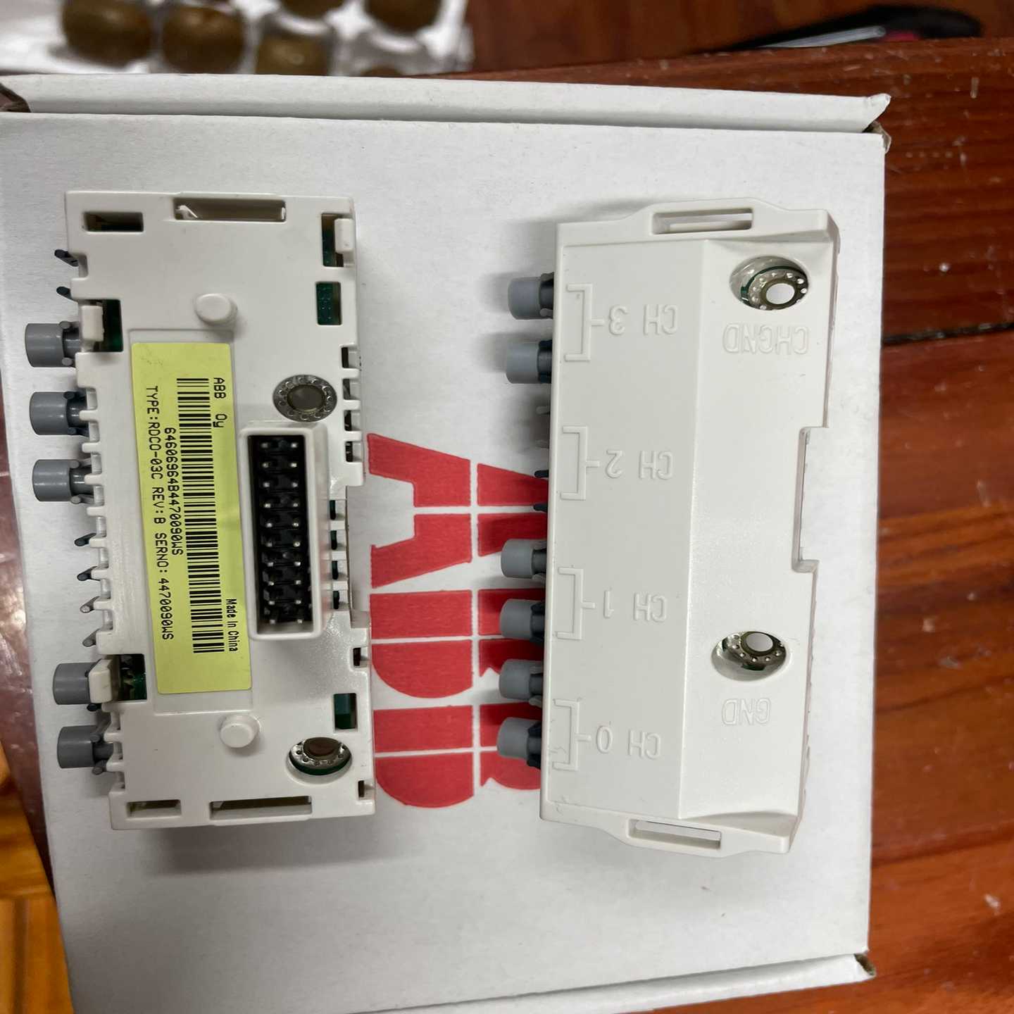 议价800光纤适配器O-，拆机成色适用