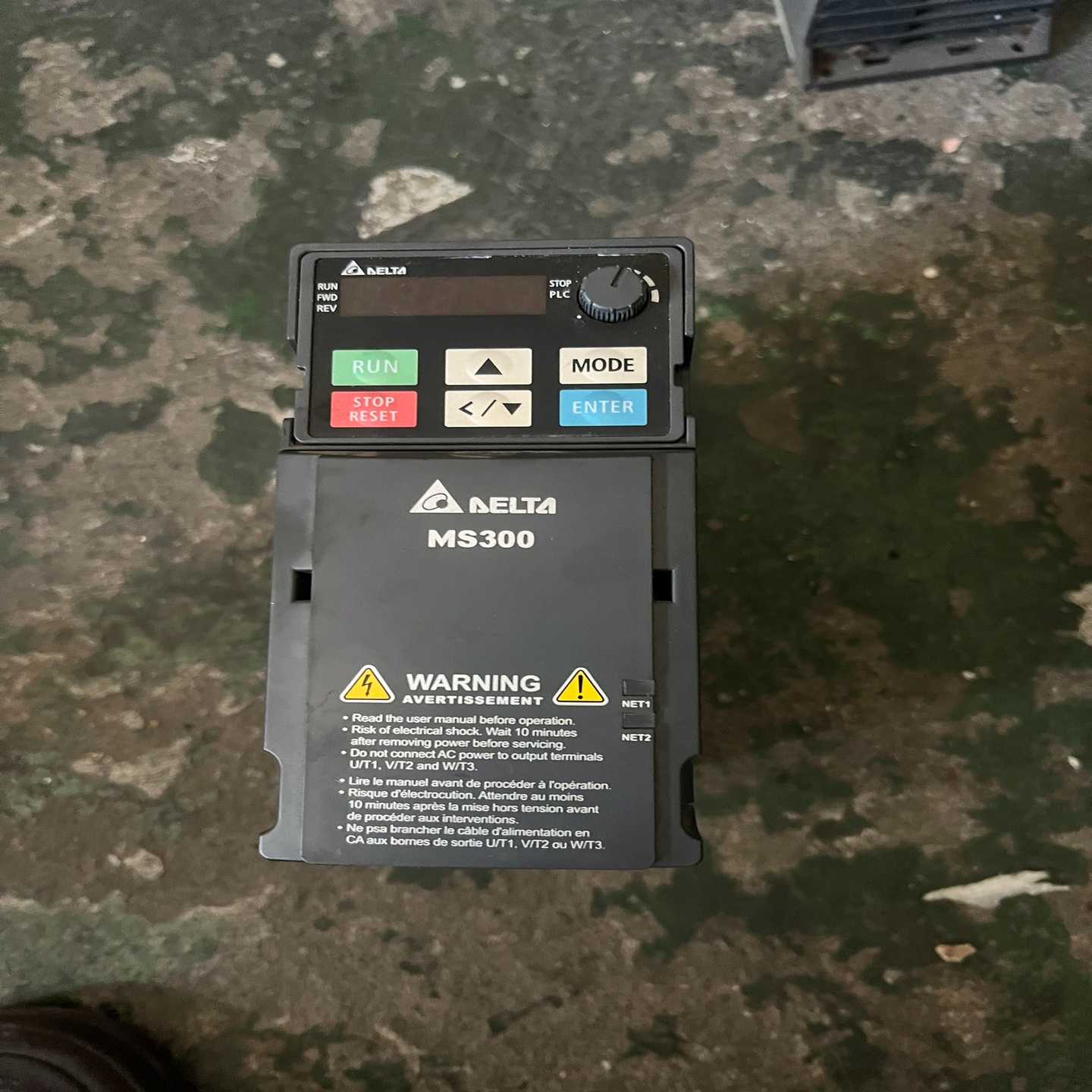 0.75KW变频器VFD4A8MS21ANSAA，现货1