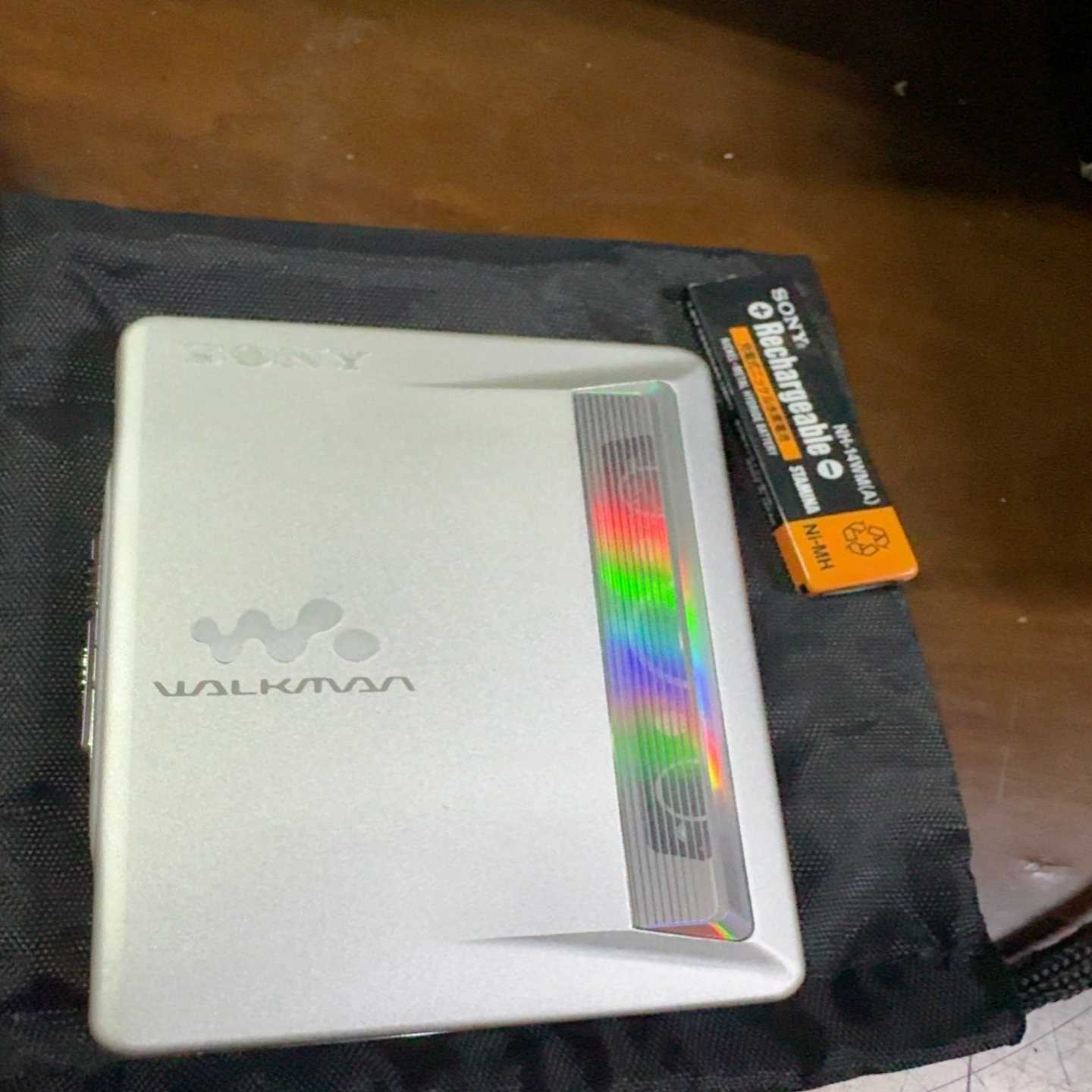 询价~索尼ex2000随身听，新，