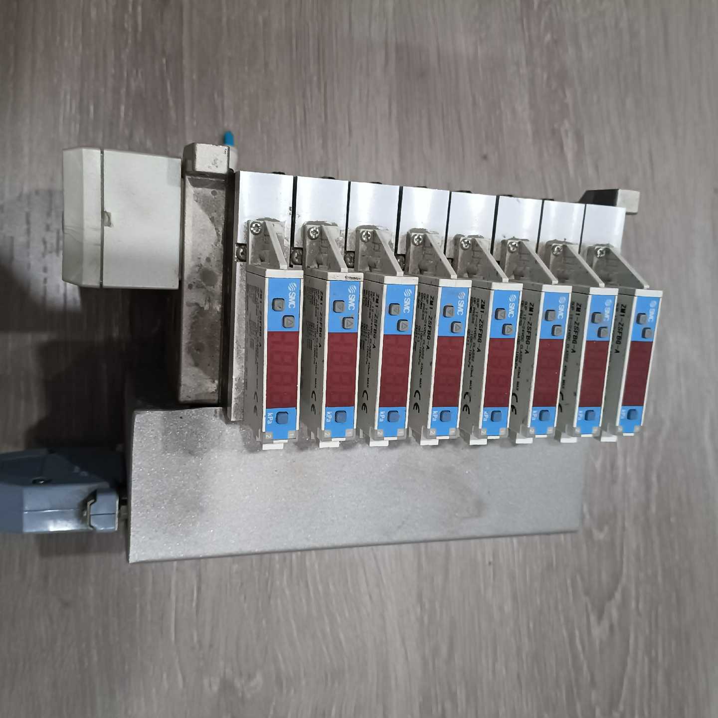 （议价）SMC真空发生器ZM103AH-K5L0Z8片一组