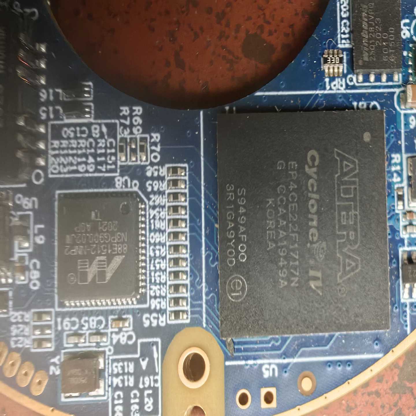 咨询-EP4CE22F17I7N芯片，带板实物如图