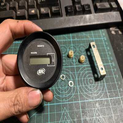 英格索兰22481501螺杆空压机计时器，柯蒂斯代工~询价