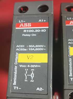 ABB固态继电器R100.30-IO，一共5个，功能正常，--议价商品