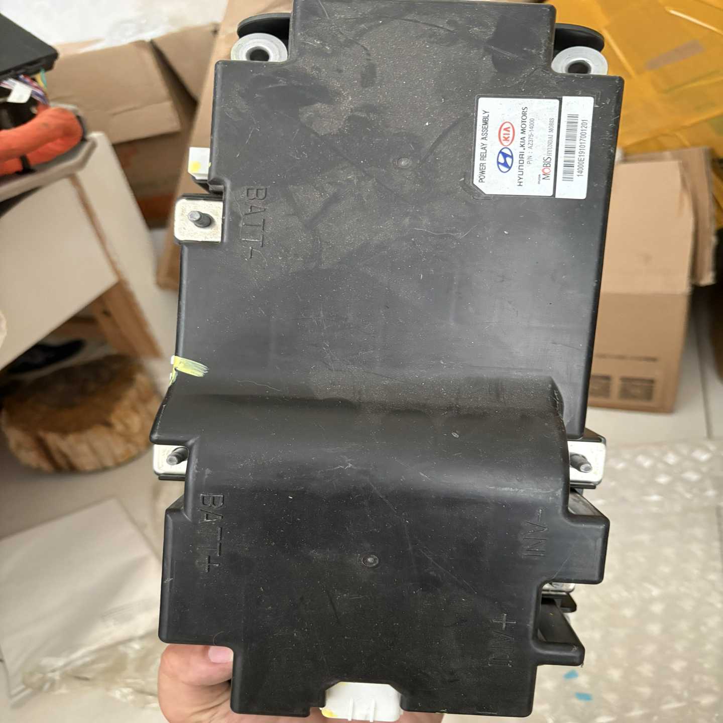 现代起亚高压盒，型号MOBIS，适用于现代起亚新能源车型。原--议