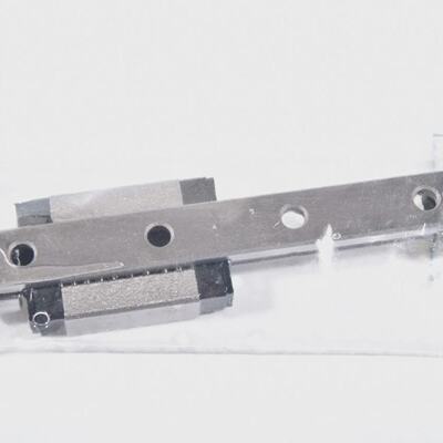 THK RSR9KMUUC1  75LM Linearfhrung A6D19518  NEU