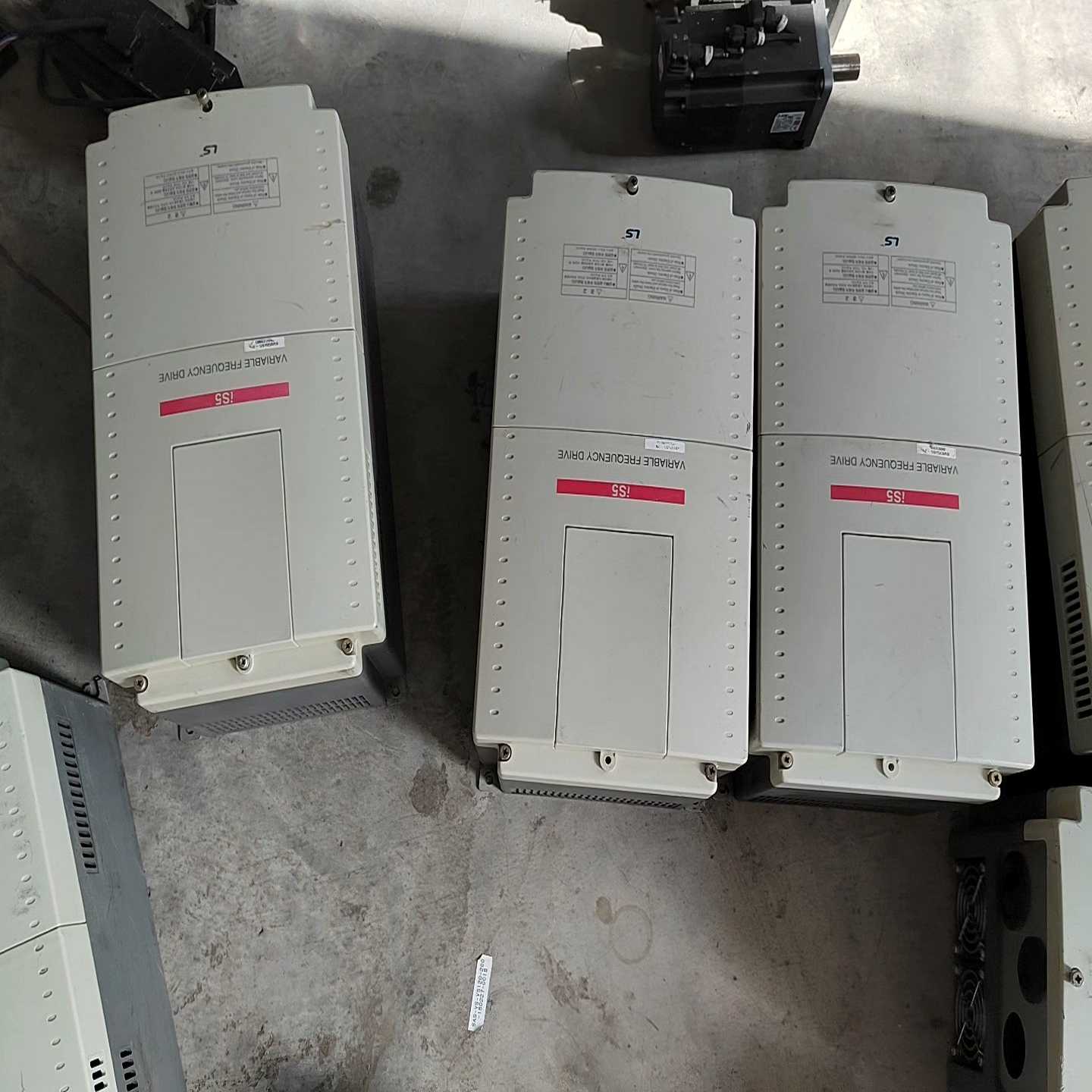 LG变频器，SV075iS5-2N，（电子设备）