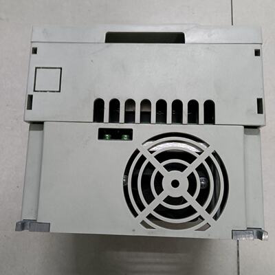 LS变频器SV015iC511.5KW220V实物拍