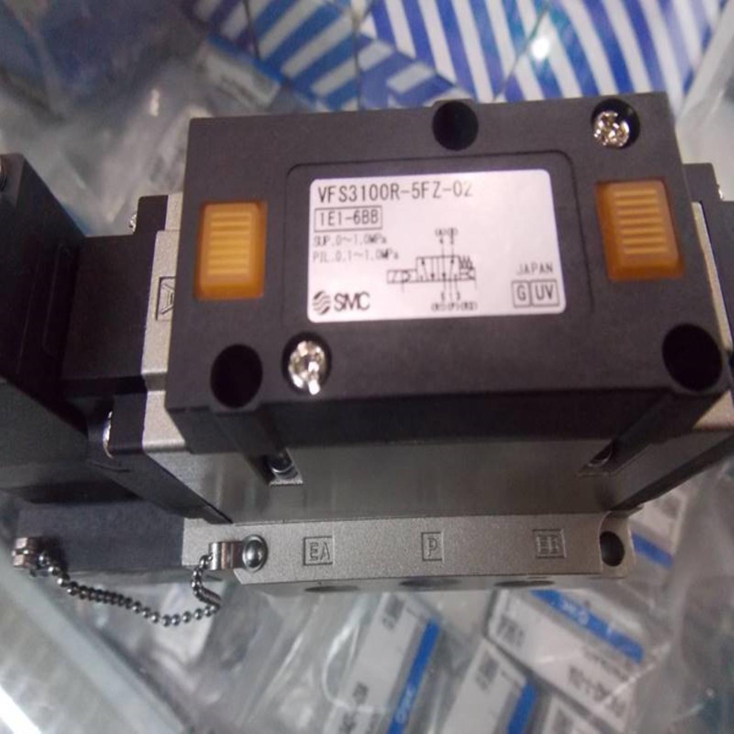 全新原装SMC电磁阀 VFS3100R-5FZ-02 实物图片