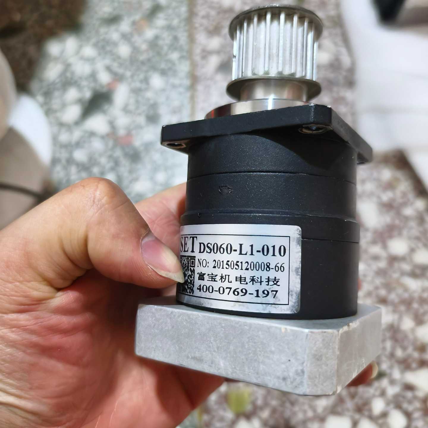 SET减速机DS060-L1-010功能正常实物拍询价
