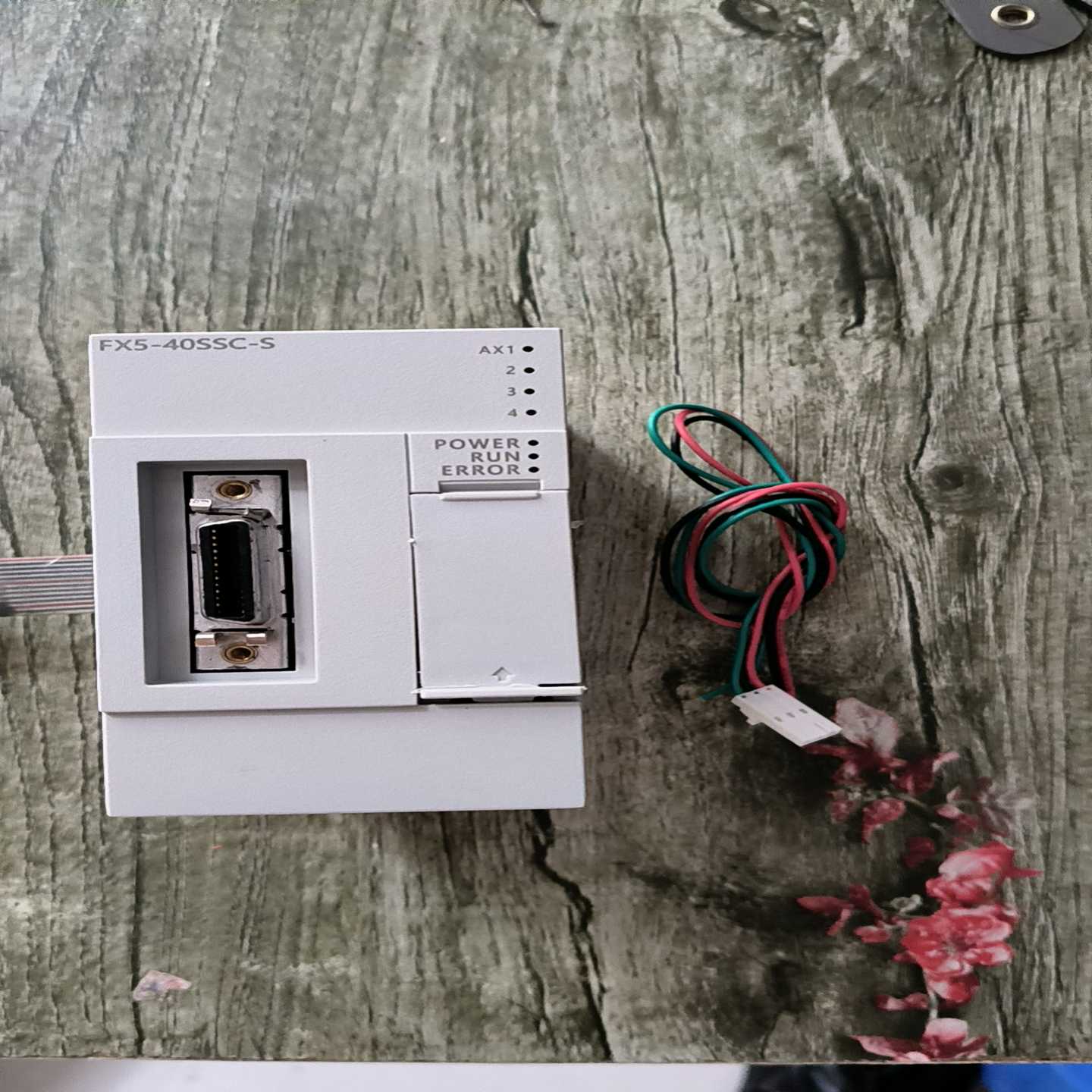 【议价】FX5-40SSC-S，20年产品，功能，略有划痕，适用