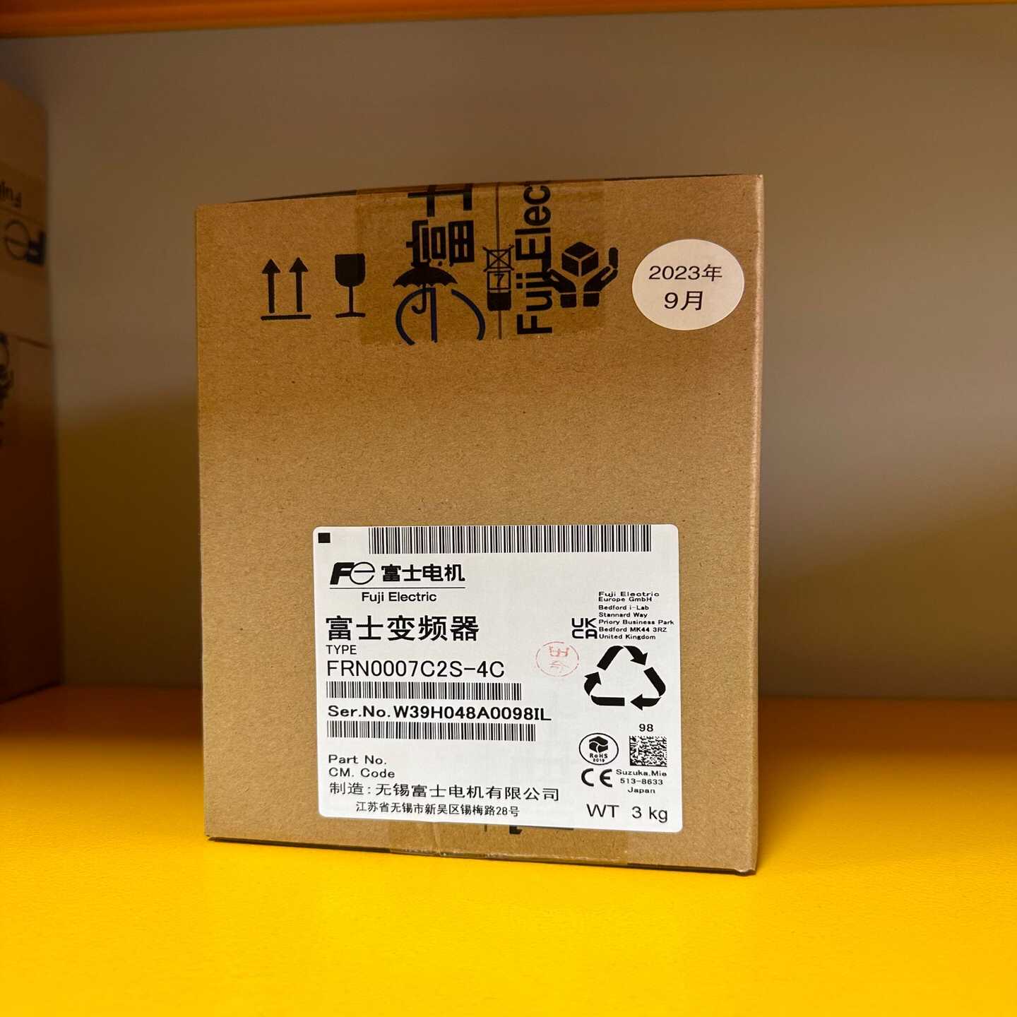 富士变频器FRN0007C2S（佳毅工控）