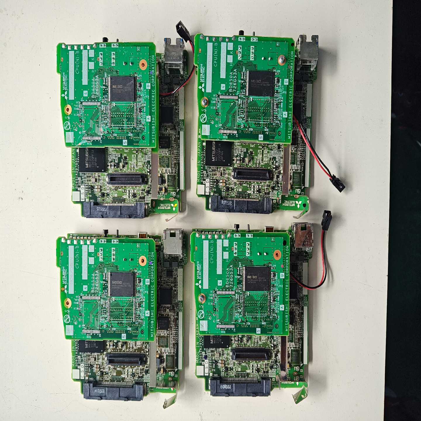 三菱R04CPU主板PLC--议价商品