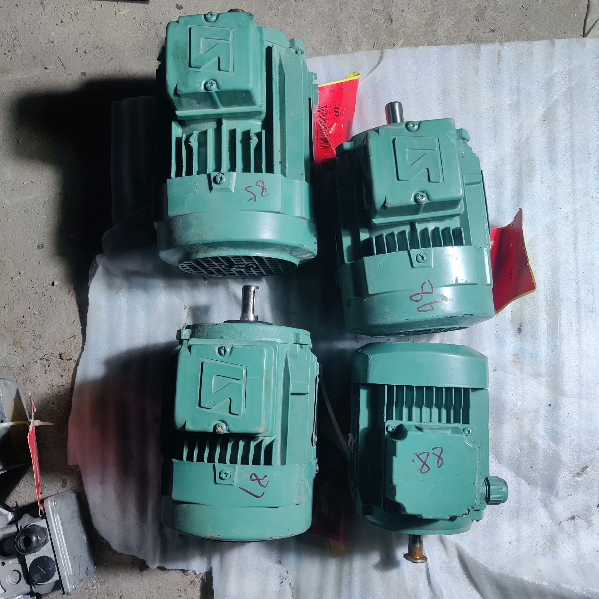 【请询价】法国利莱森玛Leroy-Somer 电机图片实拍每个型号