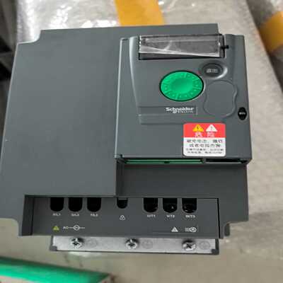 变频器ATV310HU30N4A，1台包装比较旧~询价