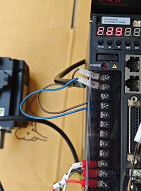 寻《汇川620系列400W伺服套装IS620PS2R8IMS1