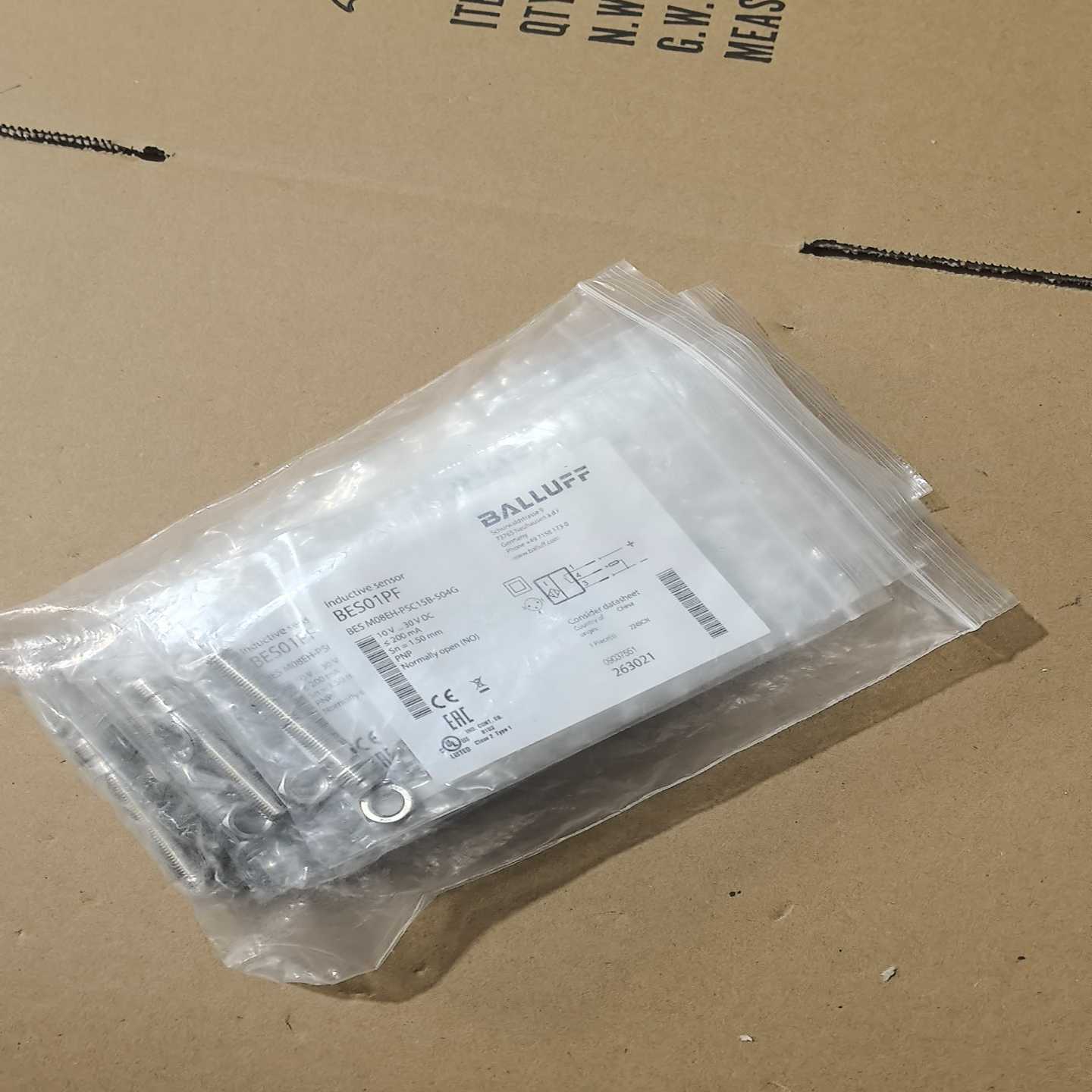 BES01PF巴鲁夫接近开关传感器BESM08EH询价