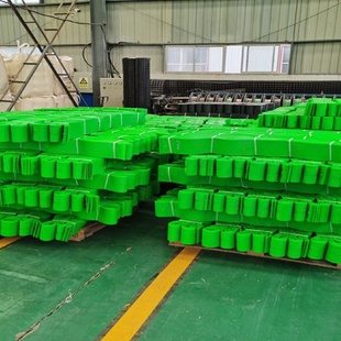 土工格室道路鱼塘矿山加固护坡植草挡土墙用蜂巢土工格室厂家直销