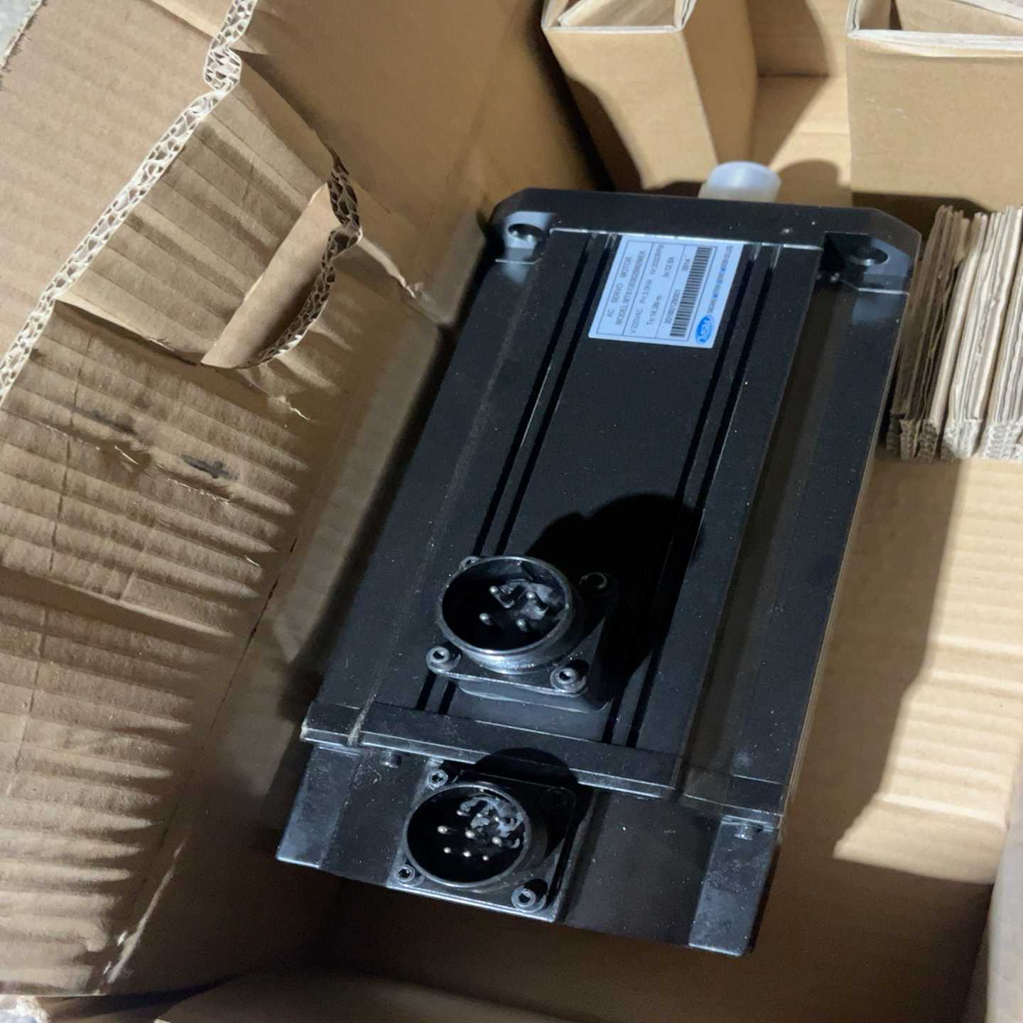 太仓摩讯伺服电机MTS130302BN2MEK，3KW，22--议价商品