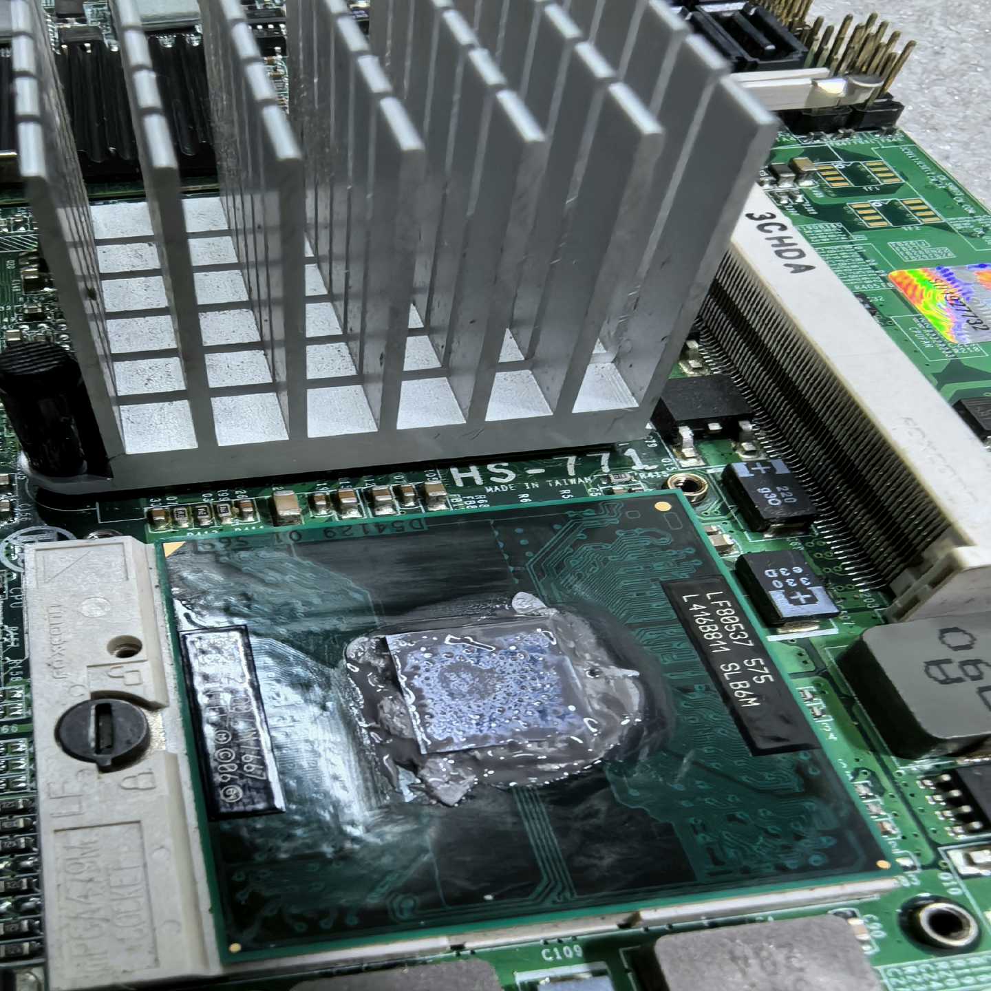 （议价）肯懋HS-771工控主板带CPU内存散热器