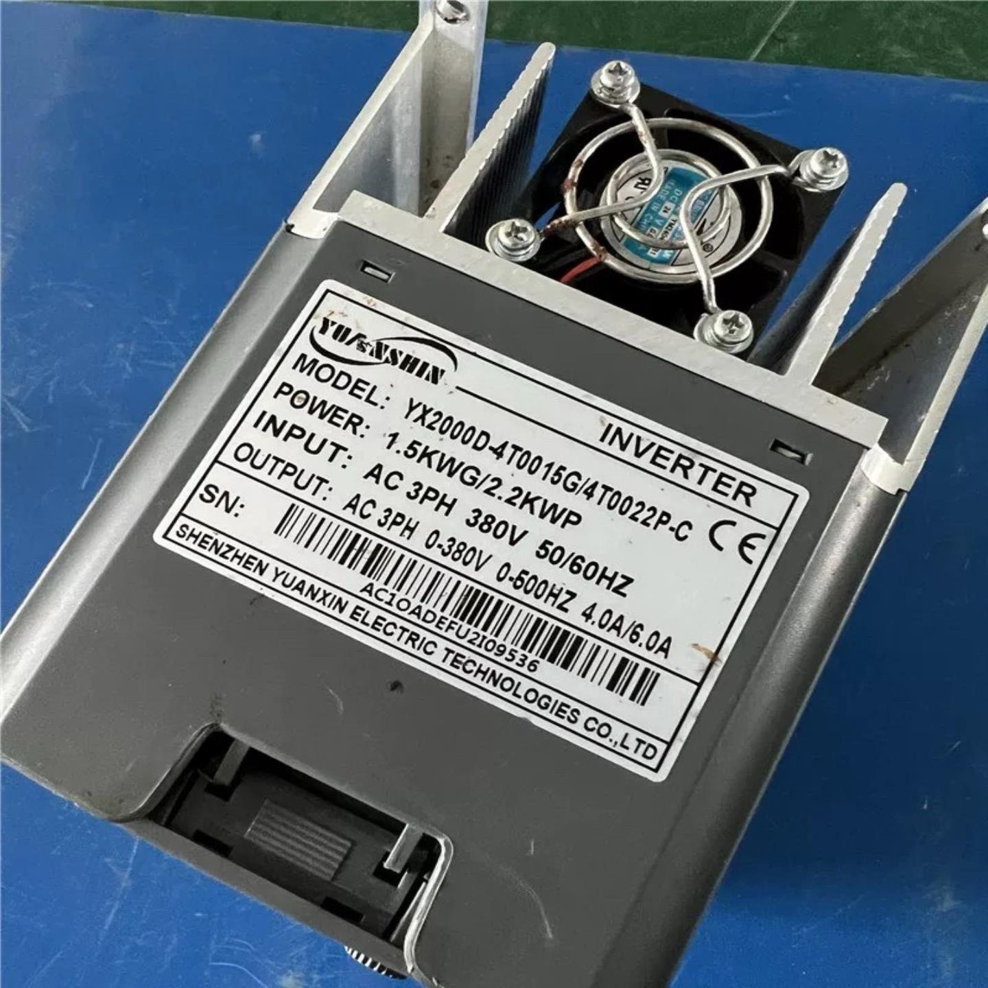 源信变频器 YX2000D-4T0015G/4T0022P-（佳毅工控）