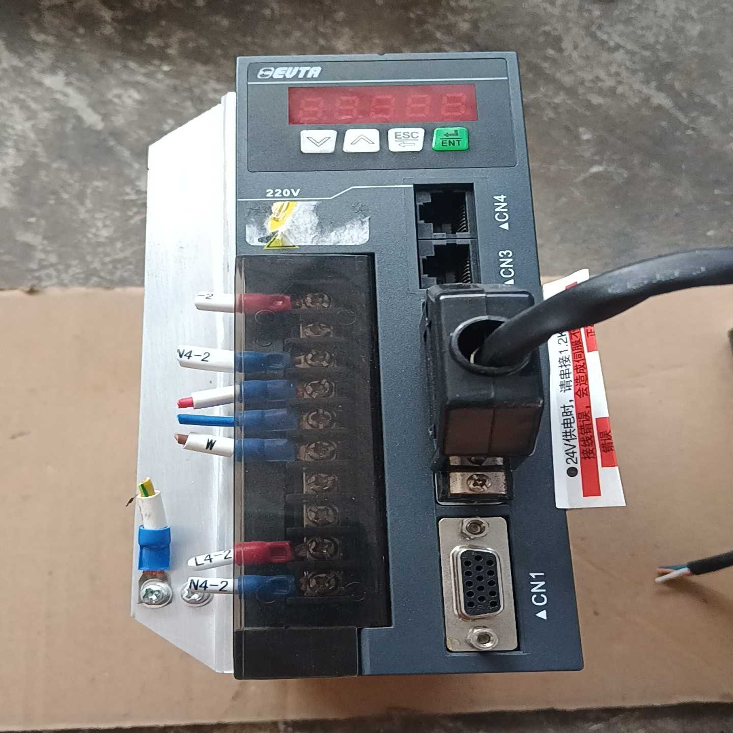 询价艾威图伺服驱动器ID1005R7S，配套电机XINJE