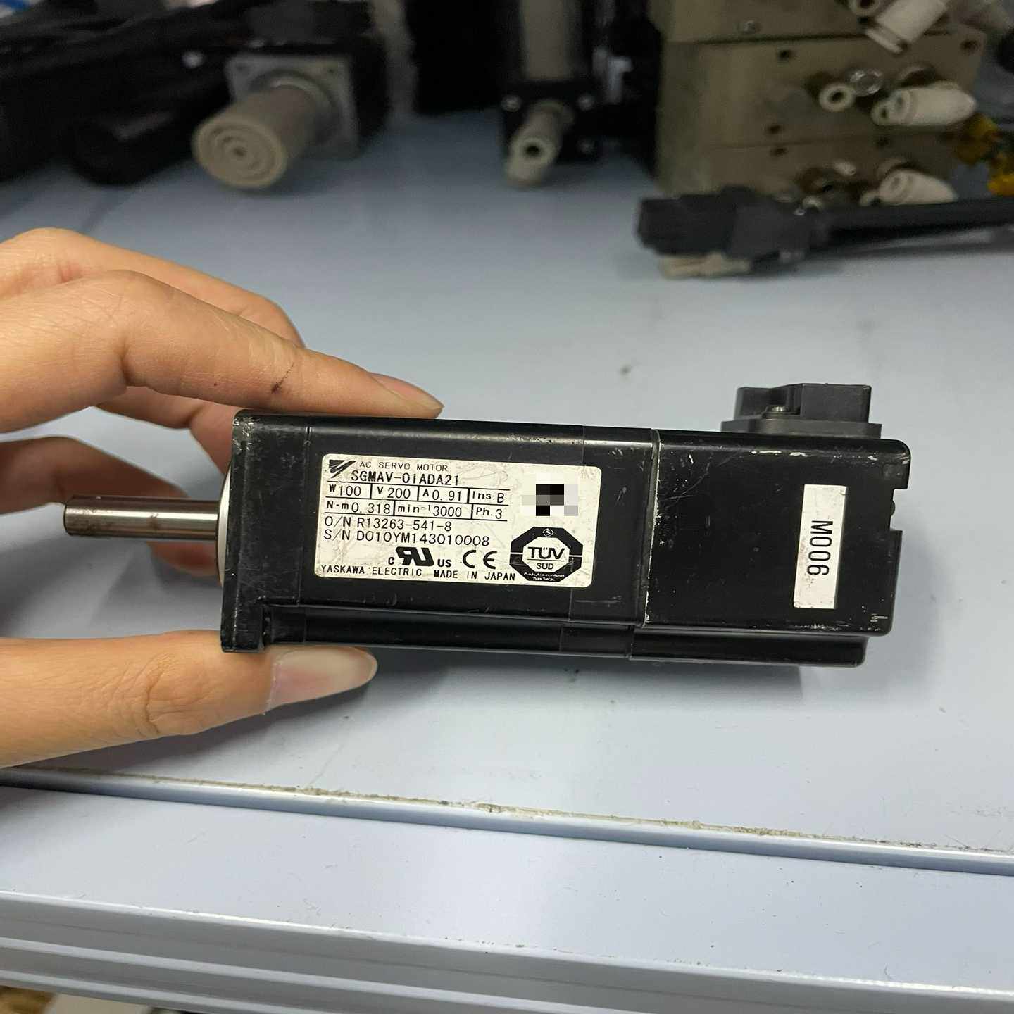 议价安川电机，型号：SGMAV-01ADA21，原装拆机，实物拍