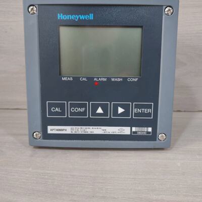HONEYWELL APT4000PH ANALYZERS TRANSMITTER 24230V 4565HZ 5 VA