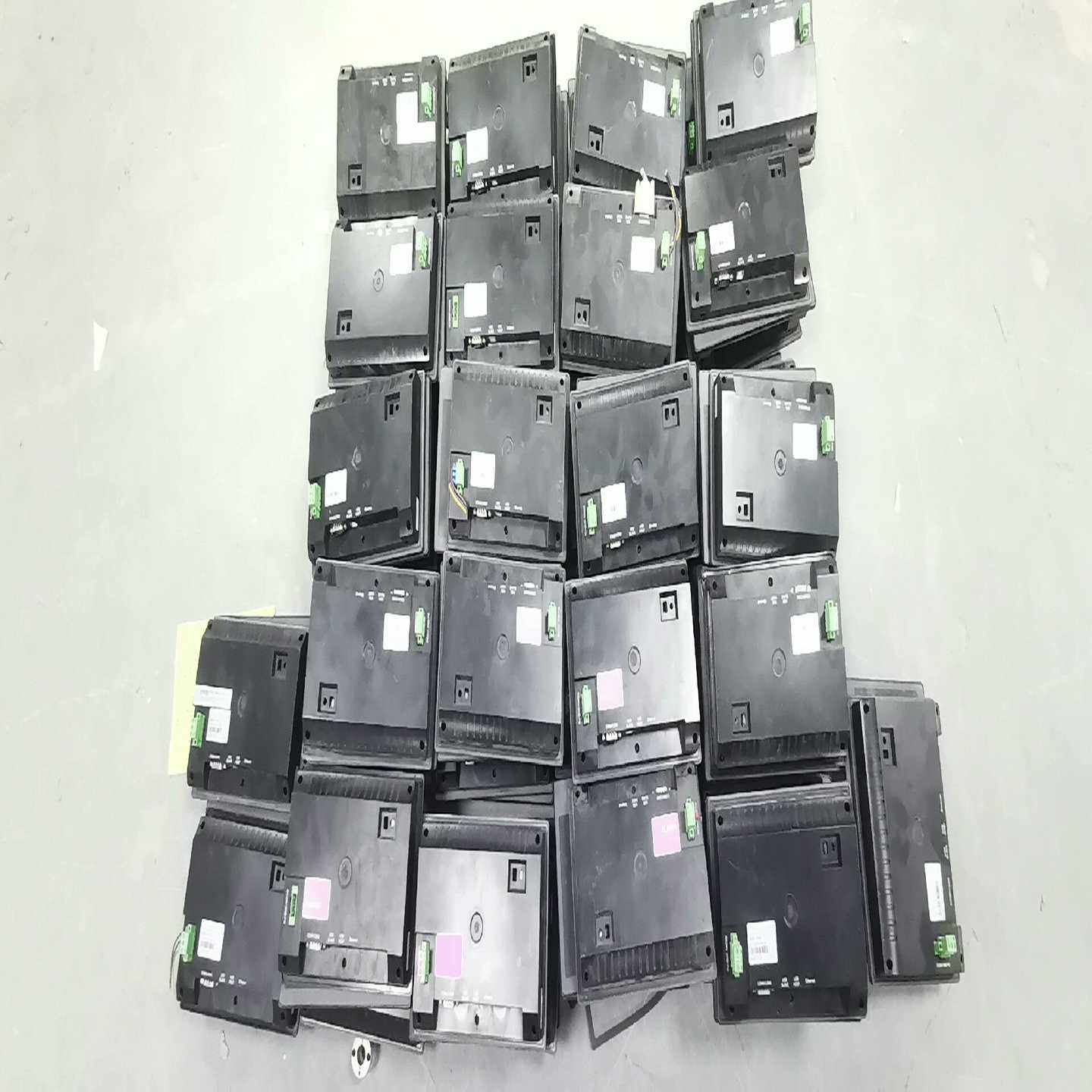 【议价】步科触摸屏ET070，功能，联系！适用