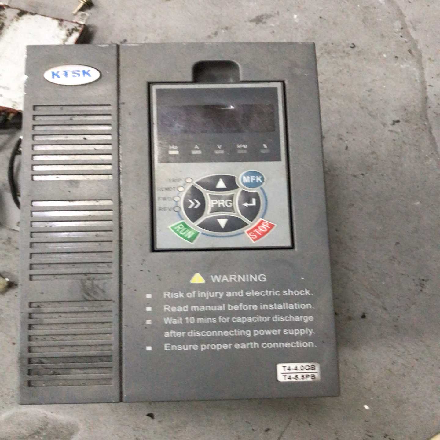 KTSK变频器，型号T44R0GB/5R5PB，4.0KW/--议价商品