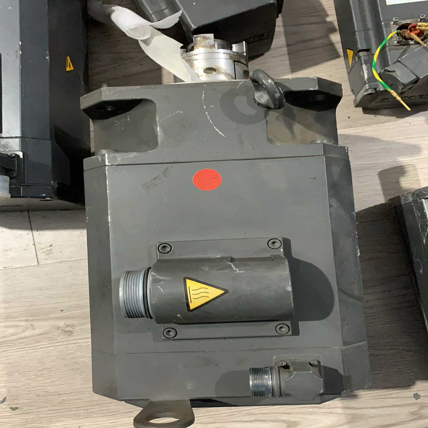 【议价】1FT6102-8AB71-1AA0适用